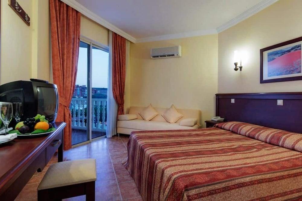 Larissa Sultan Beach Çamyuva Esterno foto